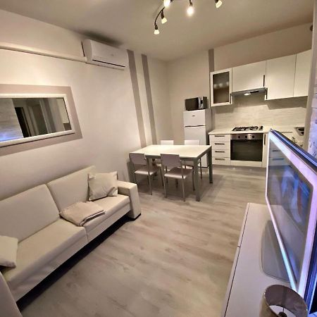 Solmare Apartments - Private Parking - Pool Rosapineta Zewnętrze zdjęcie
